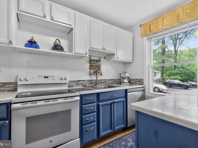 51 Ridge Rd, Greenbelt, MD, 20770