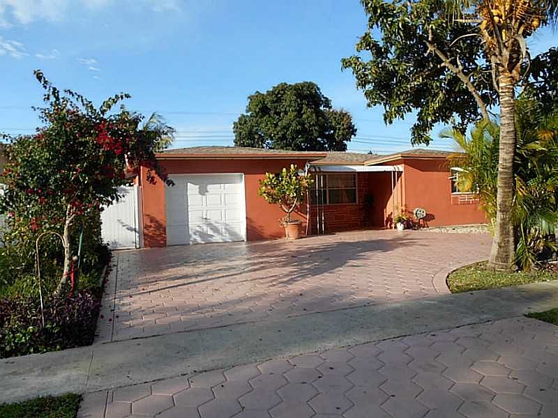 1st image of 9445 SW 53rd St