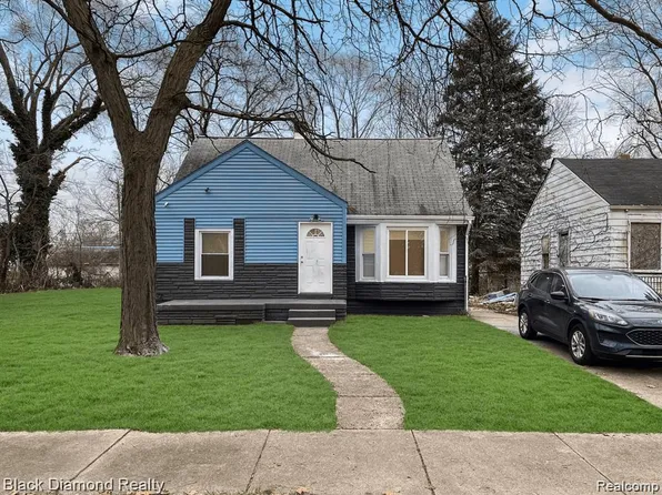 19962 Strasburg St, Detroit, MI 48205