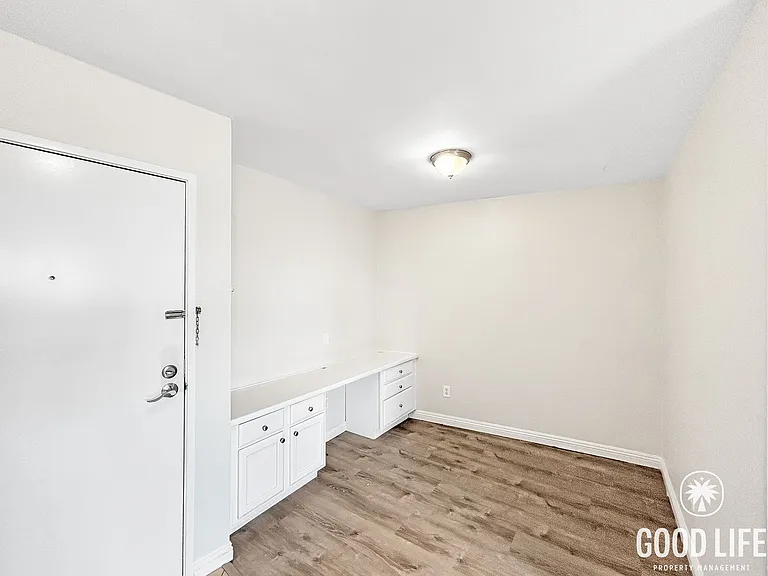 4860 Rolando Ct #10 — Photo 3