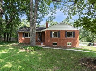 709 Summit Rd, High Point, NC 27265