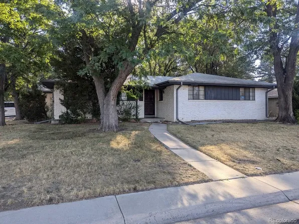 2202 S Grape Street, Denver, CO 80222