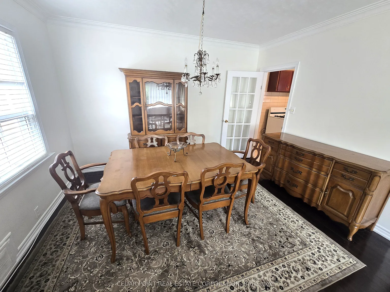 3 bed, $4,000 — Photo 4