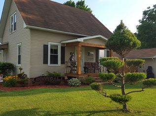 503 State St, New Windsor, IL 61465