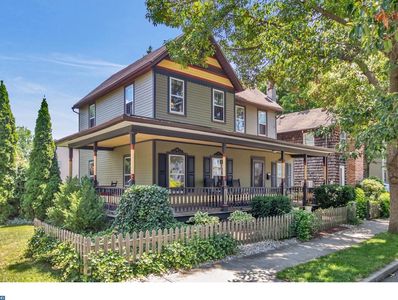 121 Center St, Hightstown, NJ, 08520