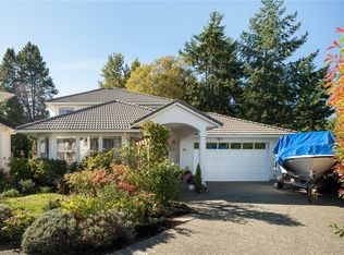 1395 Epsom Close, Saanich, BC V8P 5S8