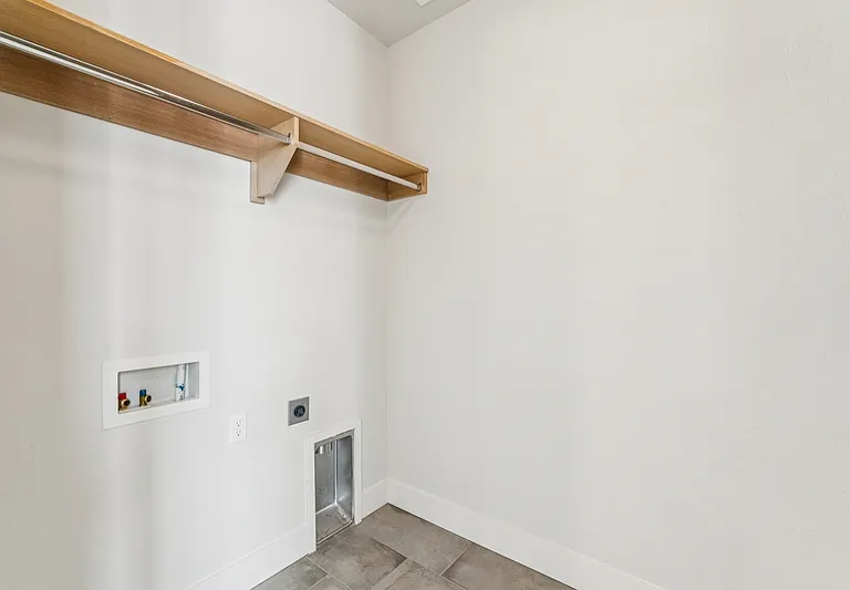 3243 S Sedgebrook Ln — Photo 41