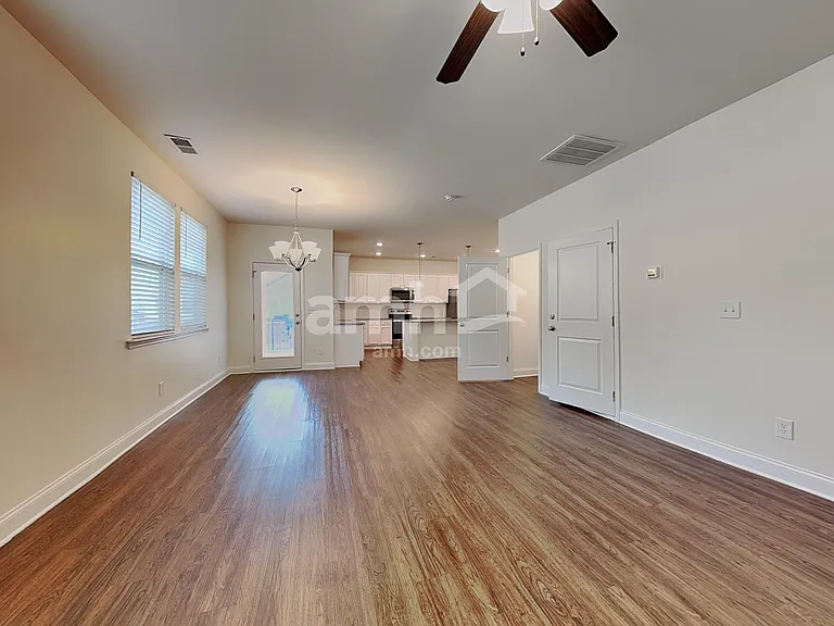 119 Hamilton Park Dr — Photo 8