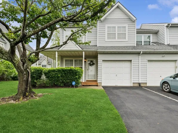 87 Northwood Boulevard, Central Islip, NY 11722