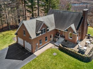 19 Washington St, Hudson, NH 03051
