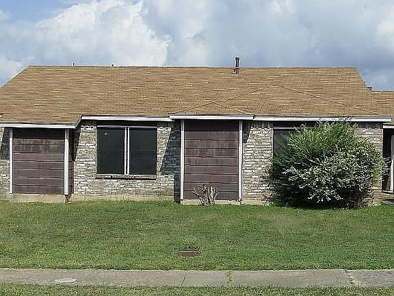 1220 orchard park
