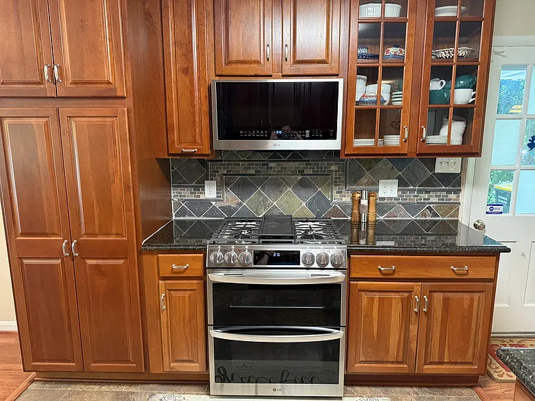 4143 Lenox Dr — Photo 9