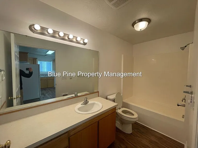 139 Stockham Blvd #2 — Photo 6