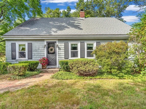 156 Mechanic St, Bellingham, MA 02019