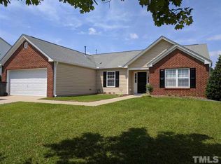 423 Birchtree Valley Ct, Fuquay Varina, NC 27526