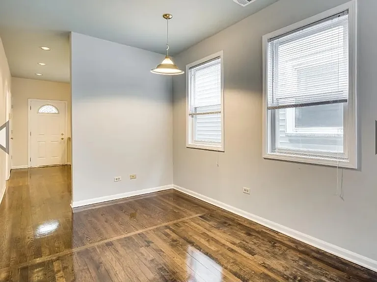 506 N May St #1 — Photo 2