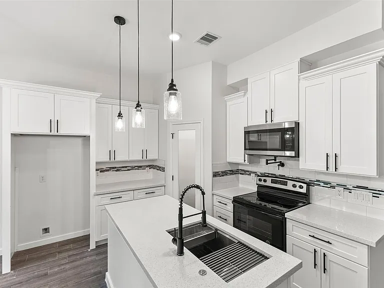 1005 Spokane River Rd — Photo 6