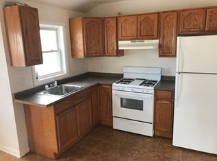 13415 225th St #2, Laurelton, NY 11413