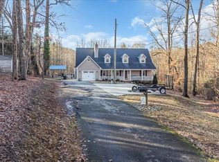 106 Blue Bird Ln, Easley, SC 29640