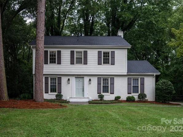 2736 Lawton Bluff Rd, Charlotte, NC 28226