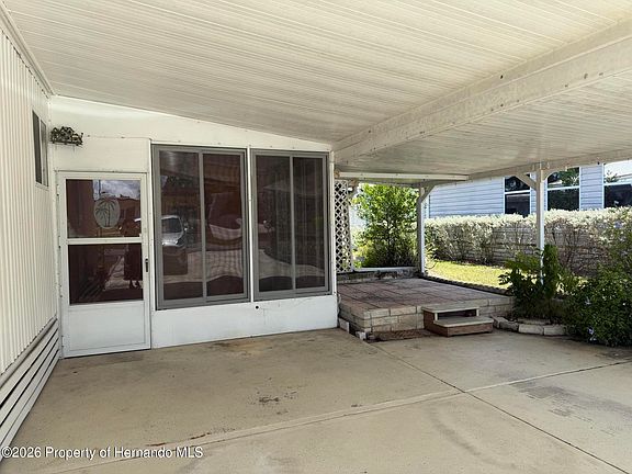 5th image of 8253 Highpoint Blvd