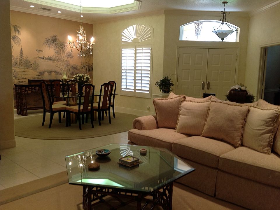 2nd image of 178 SE Turtle Creek Dr
