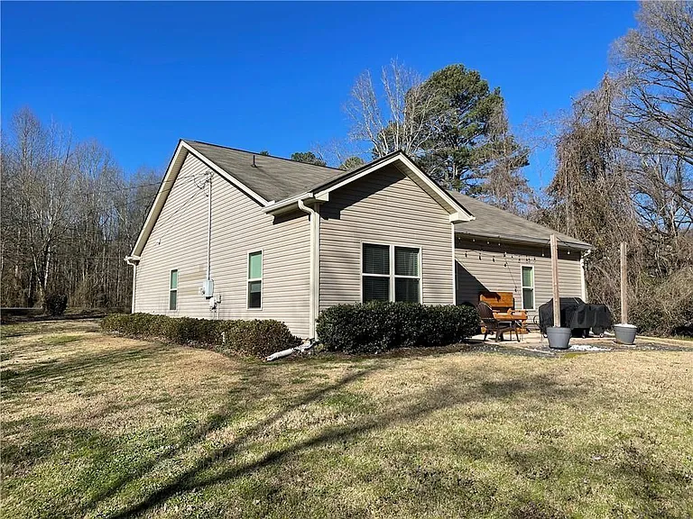 2660 Dr Bramblett Rd — Photo 9