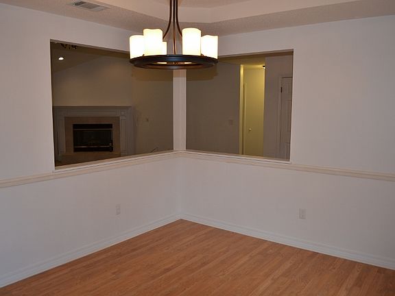 4th image of 1702 Crestone Cv
