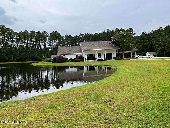 3rd image of 407 Antebellum Drive