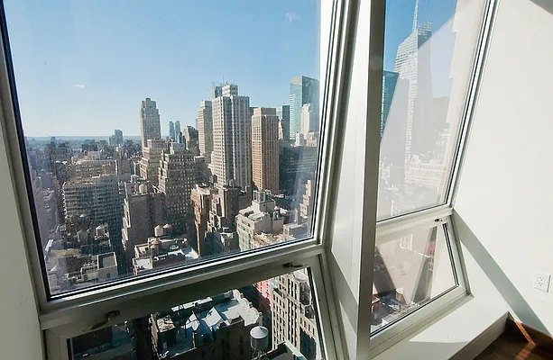 Rented by NOVO | media 17