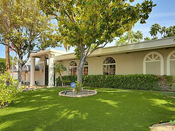 2nd image of 994 N Coronet Cir