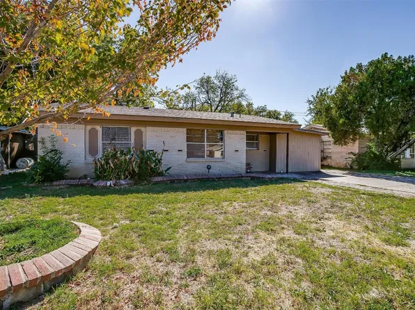 1808 Glynn Oaks Dr, Arlington, TX 76010