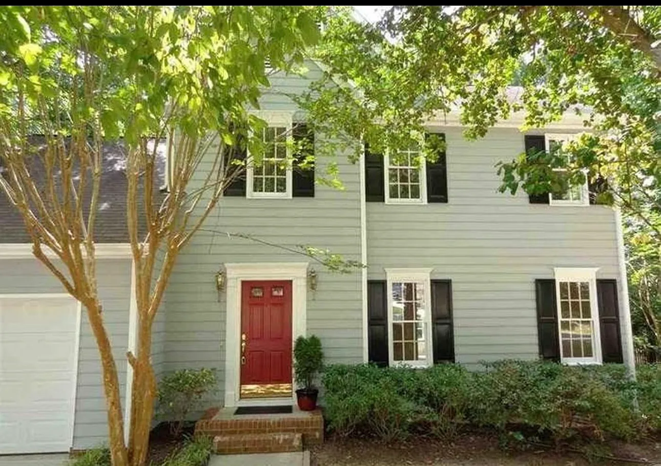 3420 Tunas St — Photo 1