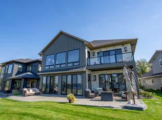 11614 Indian Beach Rd, Spicer, MN 56288