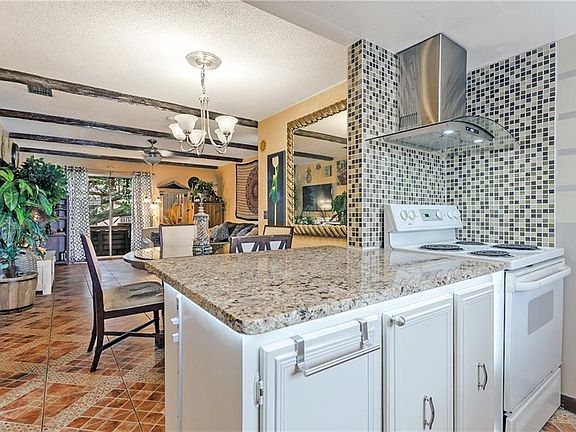 2nd image of 4746 Avon Ct