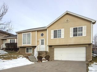 18676 V St, Omaha, NE 68135