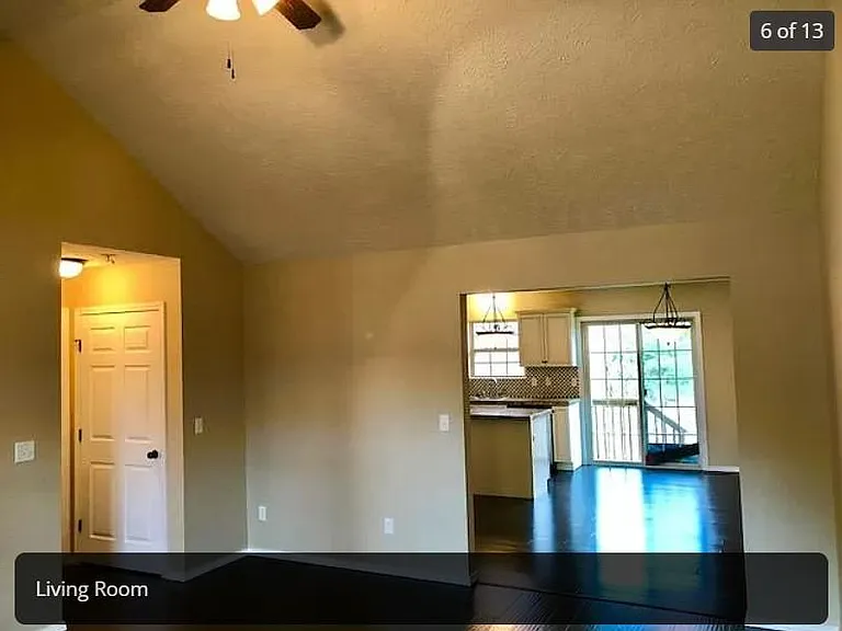 3417 S Oak Ave — Photo 6