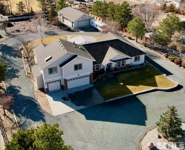 1585 Lindsay Ln, Minden, NV, 89423