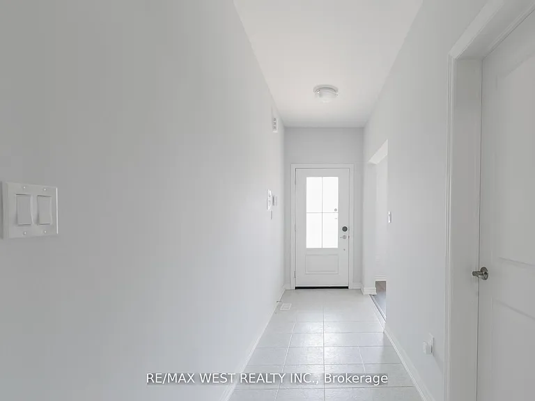 3602 Carolina Ct — Photo 23
