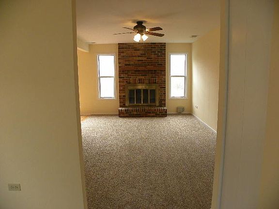 2nd image of 1333 Sunrise Ln
