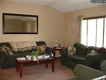3rd image of 9529 Charney Cir