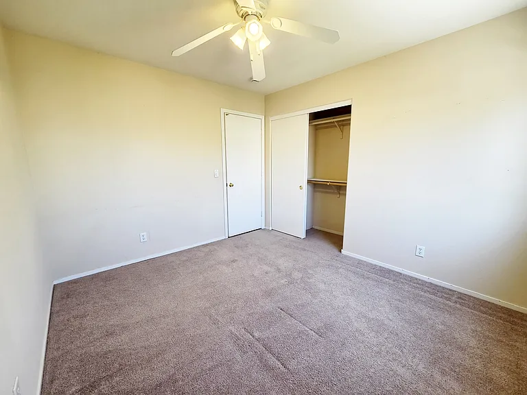 3722 Nestled Oak Ave — Photo 12