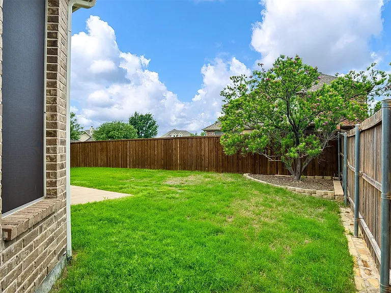 3001 Mosswood Dr — Photo 34