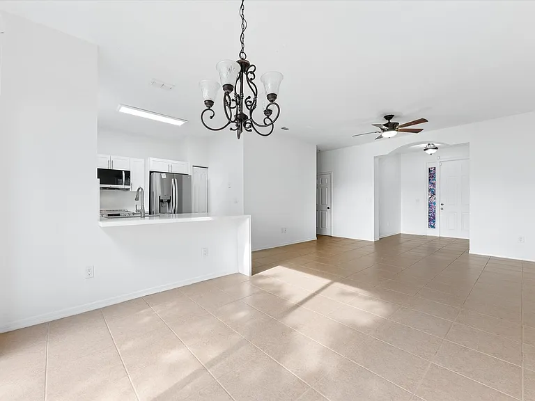 402 Seminole Palms Dr #402 — Photo 12
