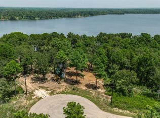 3268 Shadow Pine Dr, Larue, TX