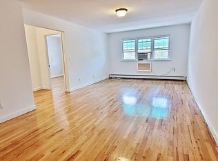 24-24 43rd St #3E, Astoria, NY 11103