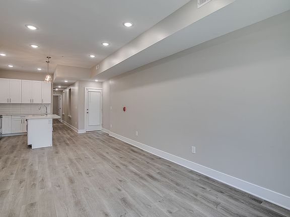 3rd image of 2017 N College Ave #1