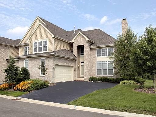 1st image of 825 Stone Canyon Cir