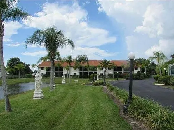 2275 S McCall Rd APT 201, Englewood, FL 34224