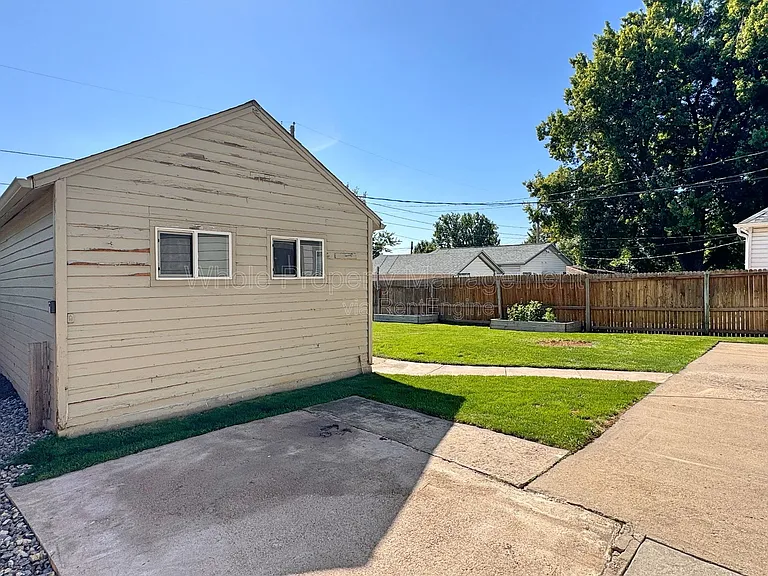 4720 Elm Ct — Photo 28